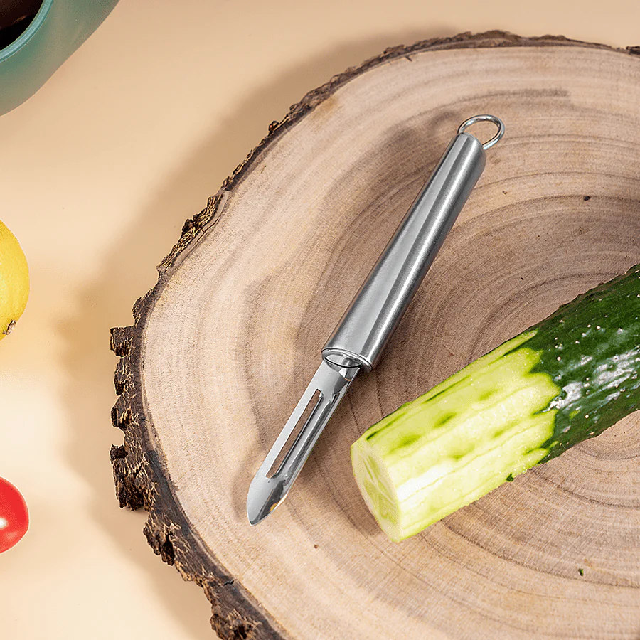 Ian Stainless Steel Peeler - Image 3