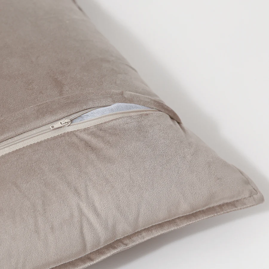 Mika Velvet Throw Pillowcase - Image 10