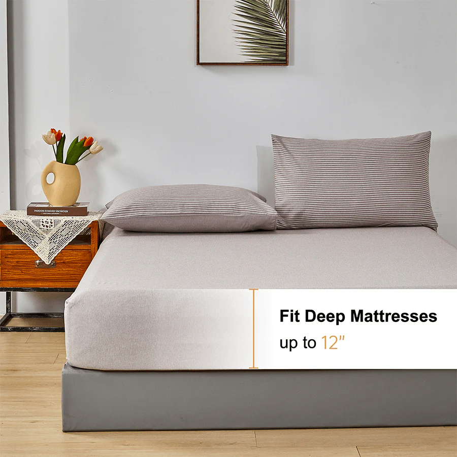 Reversible Stripe Khaki Bed in A Bag - Image 10